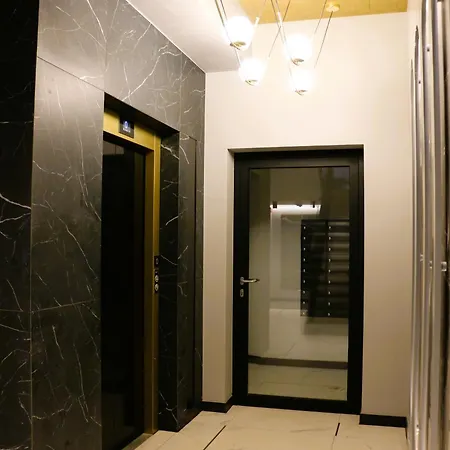 Justinrent Palatium 13 Daire