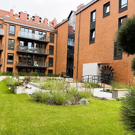 Justinrent Palatium 13 Daire Legnica