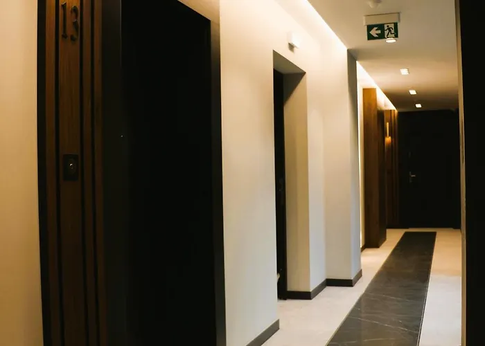 Justinrent Palatium 13 Appartamento Legnica